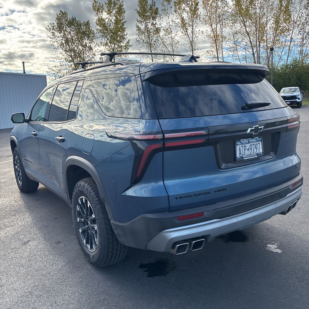 2025 Chevrolet Traverse Z71