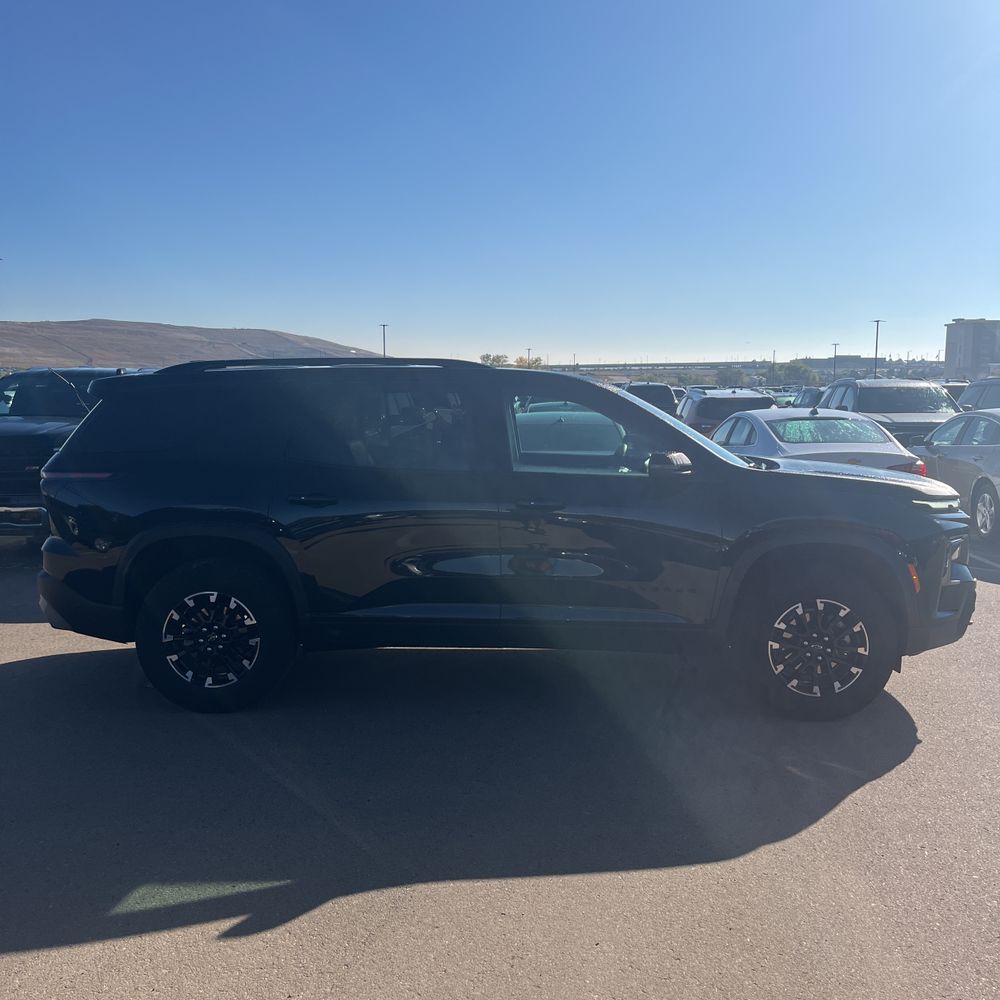 2025 Chevrolet Traverse Z71
