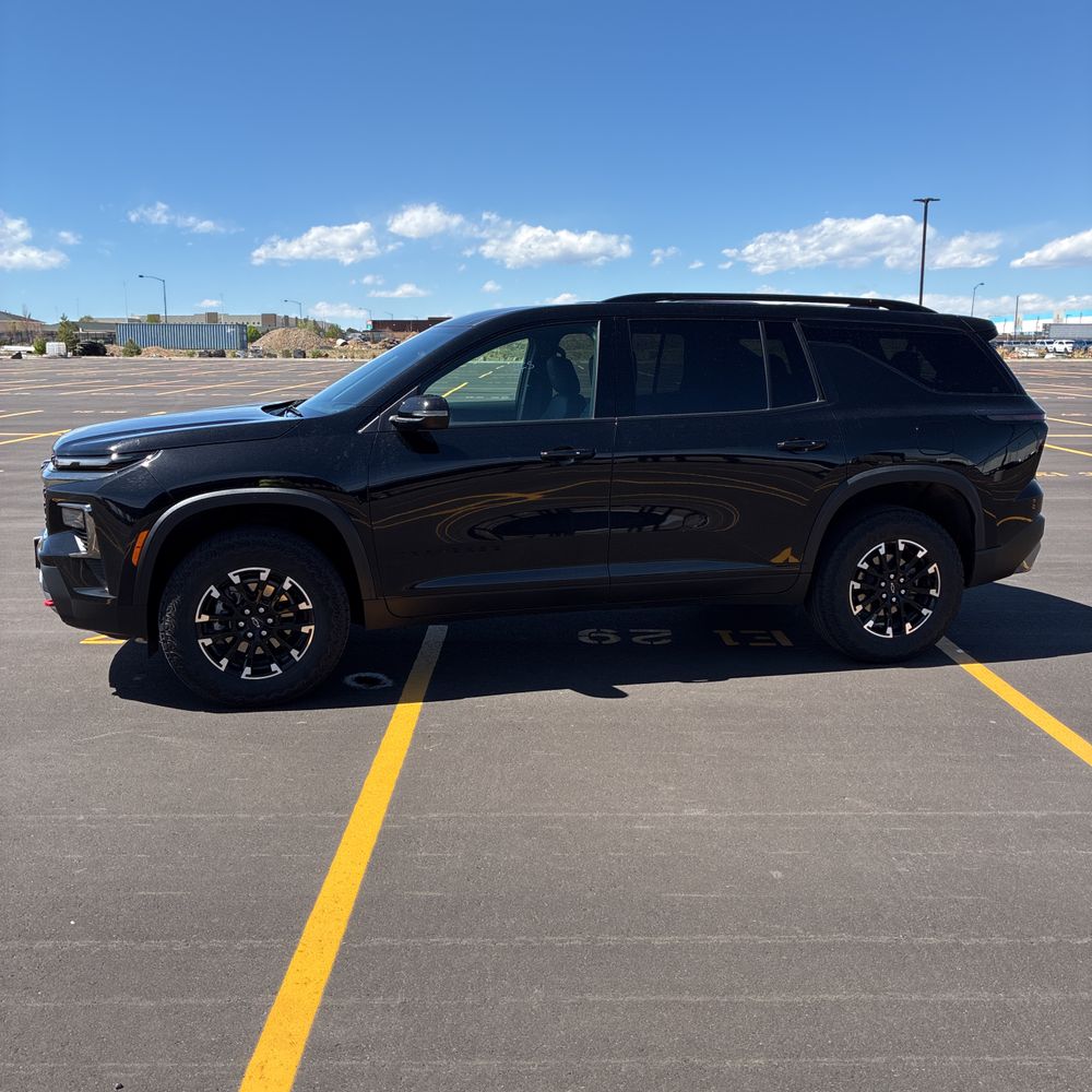 2025 Chevrolet Traverse Z71