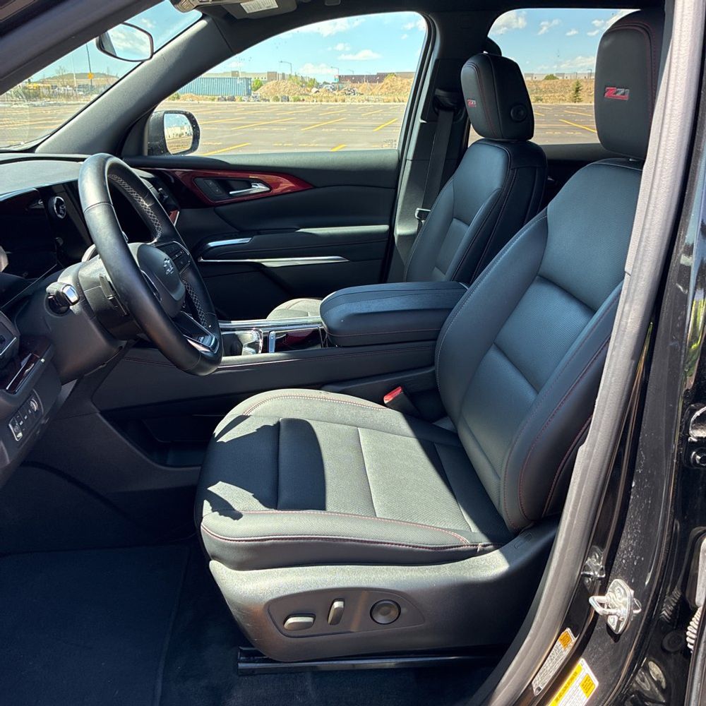 2025 Chevrolet Traverse Z71