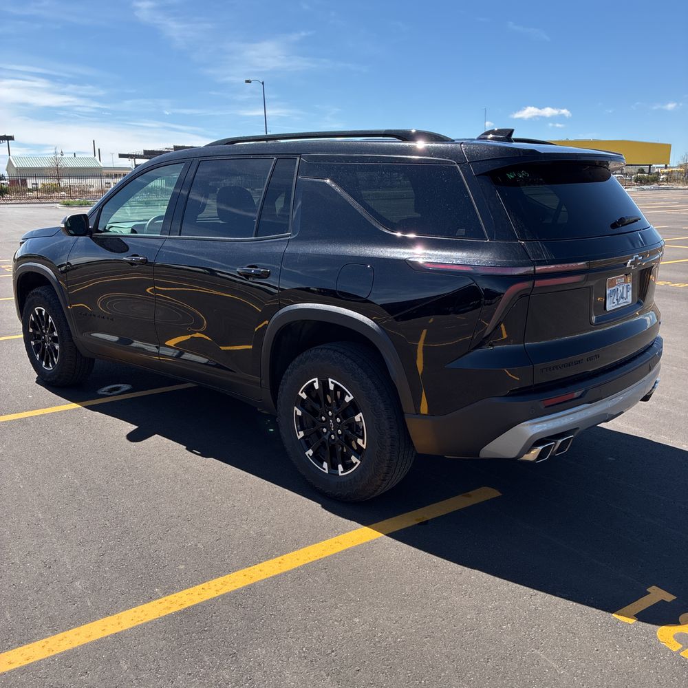 2025 Chevrolet Traverse Z71