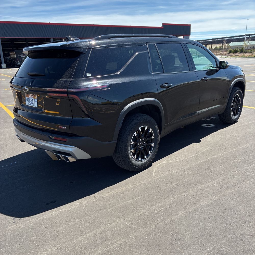 2025 Chevrolet Traverse Z71