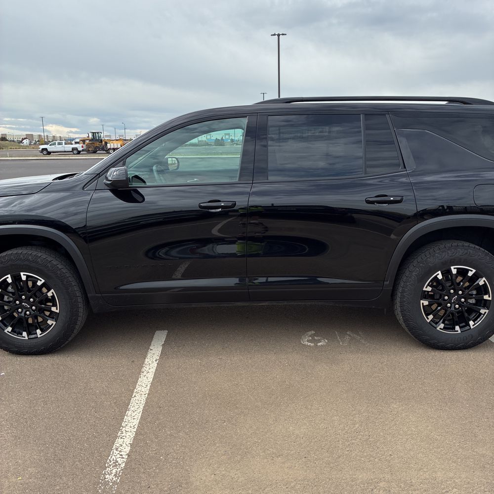 2025 Chevrolet Traverse Z71