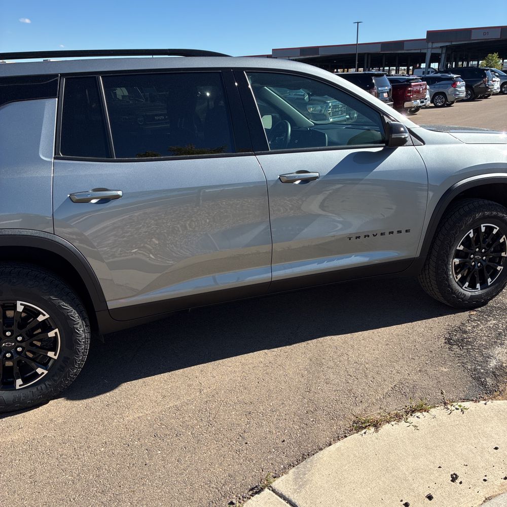 2025 Chevrolet Traverse Z71