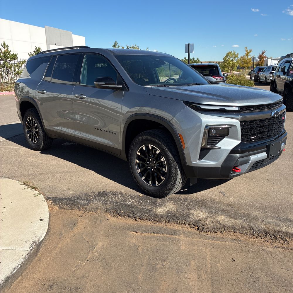 2025 Chevrolet Traverse Z71