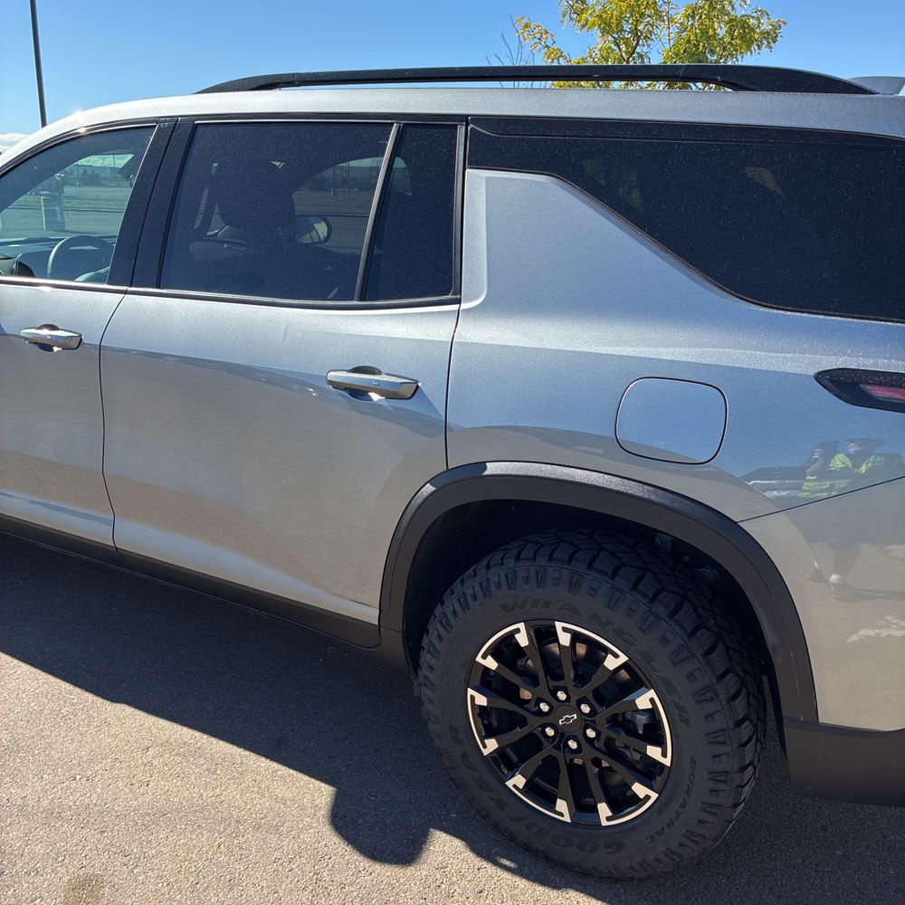2025 Chevrolet Traverse Z71