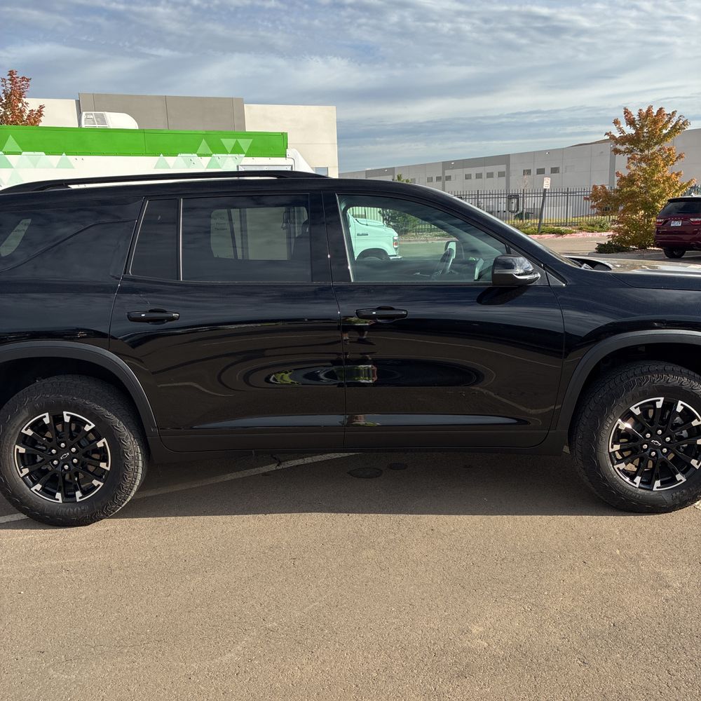 2025 Chevrolet Traverse Z71