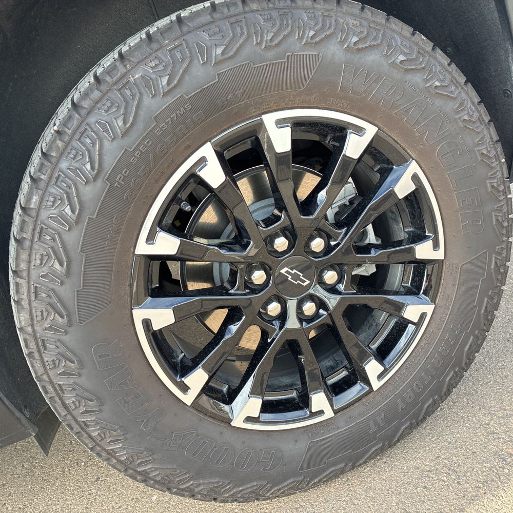 2025 Chevrolet Traverse Z71