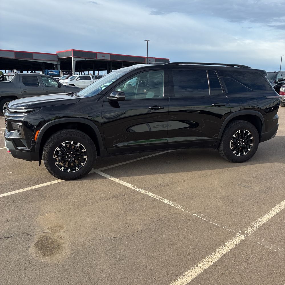 2025 Chevrolet Traverse Z71