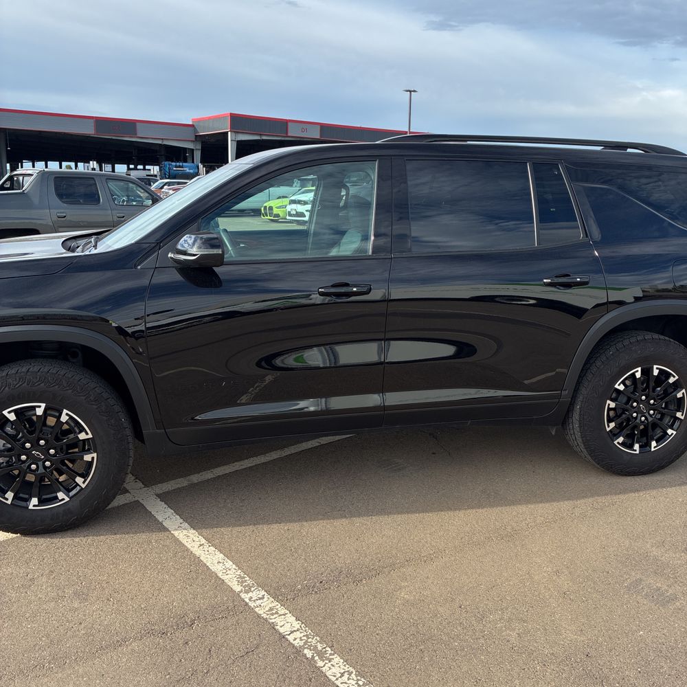 2025 Chevrolet Traverse Z71