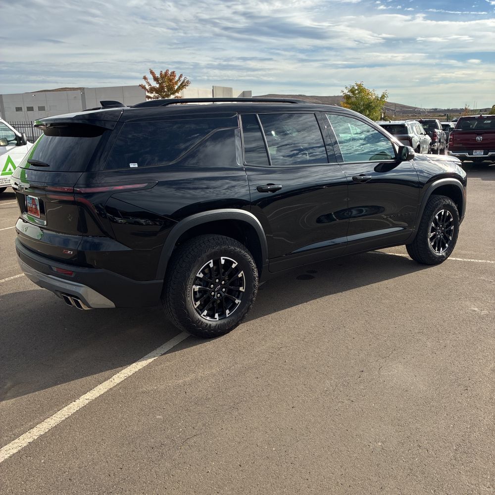 2025 Chevrolet Traverse Z71