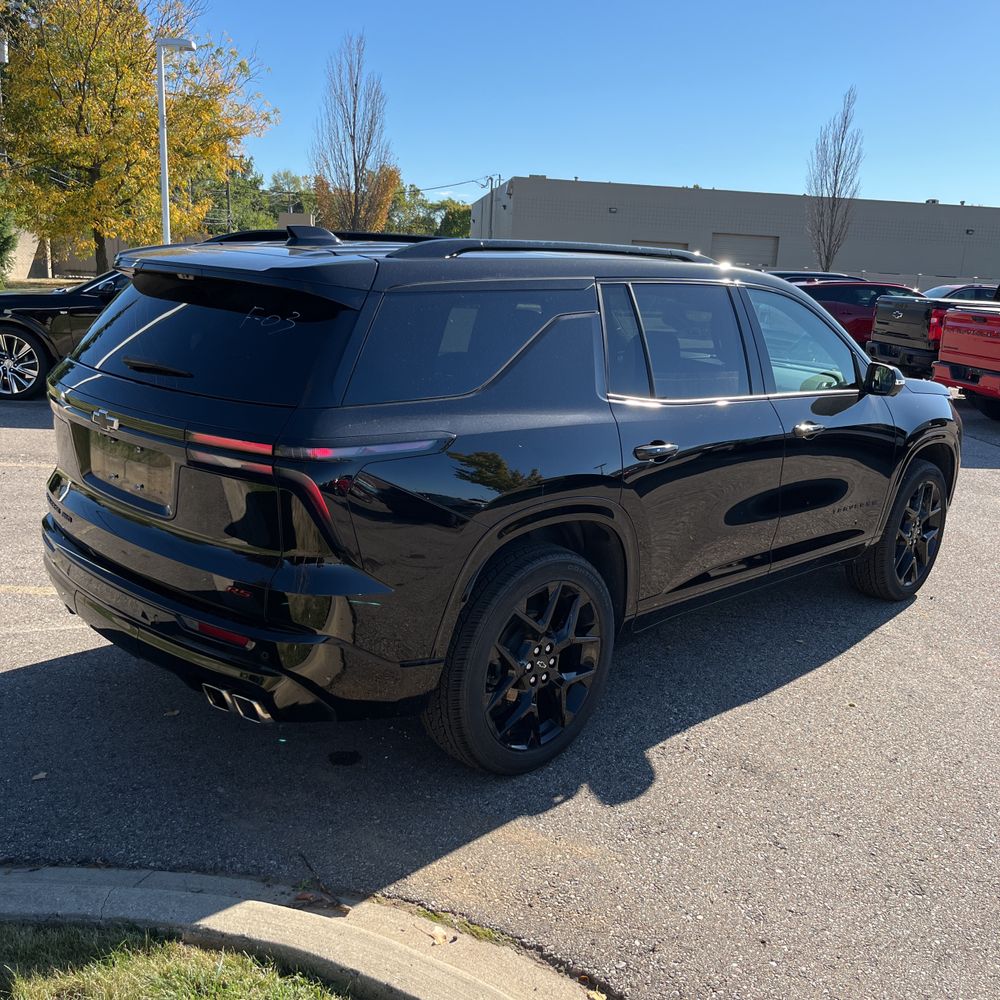 2024 Chevrolet Traverse RS