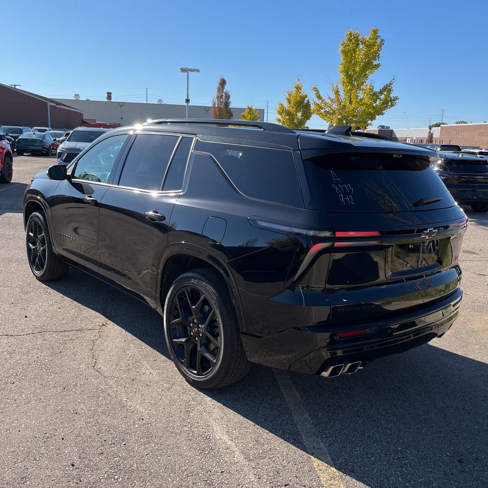 2024 Chevrolet Traverse RS