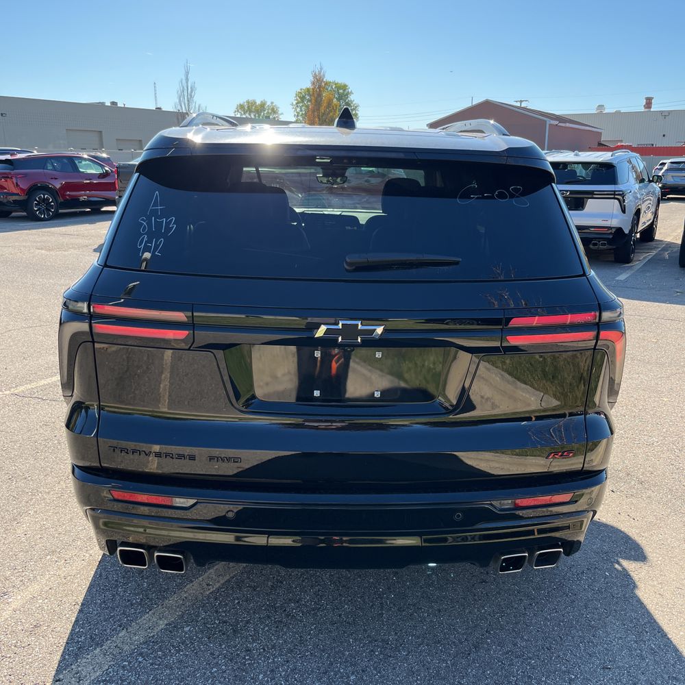 2024 Chevrolet Traverse RS