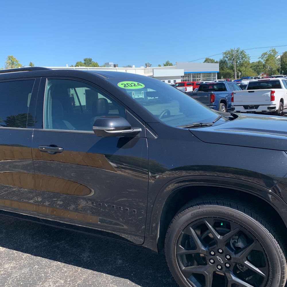 2024 Chevrolet Traverse RS