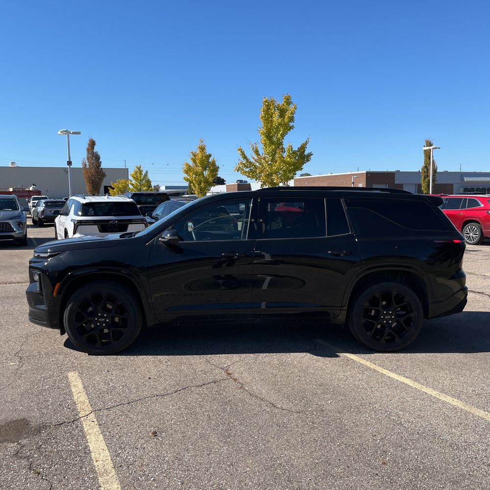 2024 Chevrolet Traverse RS