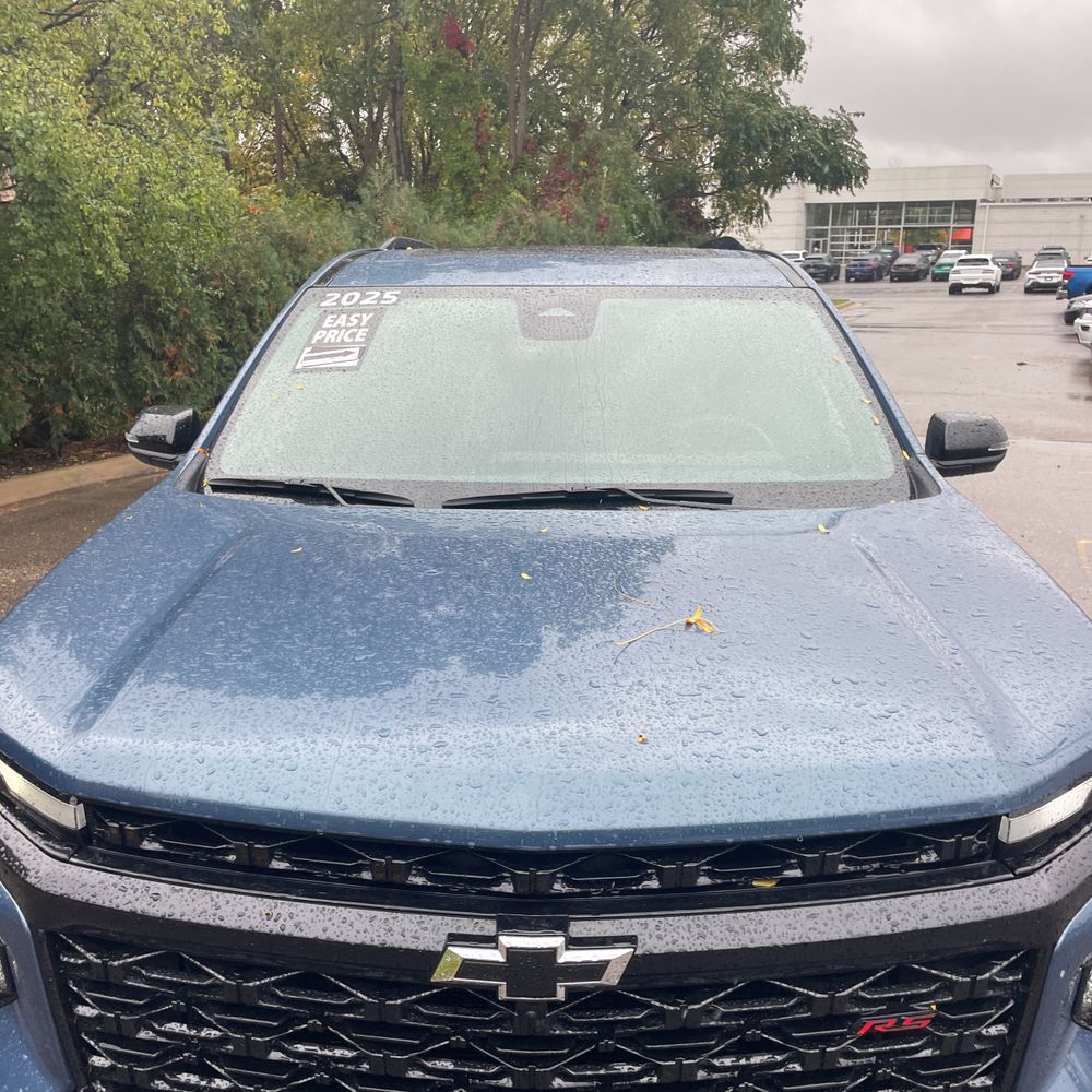 2025 Chevrolet Traverse RS