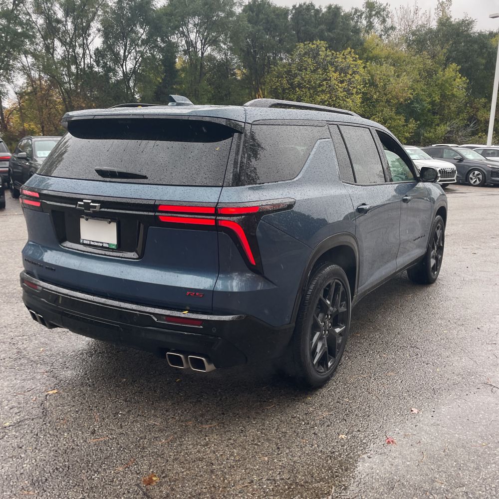 2025 Chevrolet Traverse RS