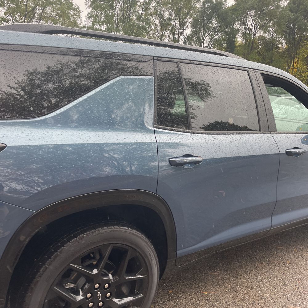 2025 Chevrolet Traverse RS