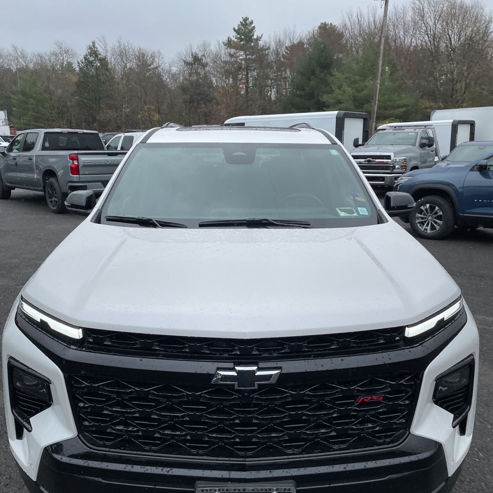 2025 Chevrolet Traverse RS