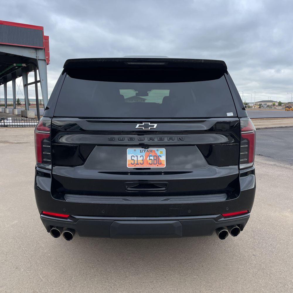 2025 Chevrolet Suburban Z71