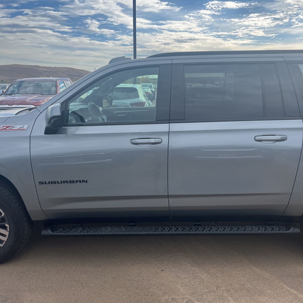 2025 Chevrolet Suburban Z71