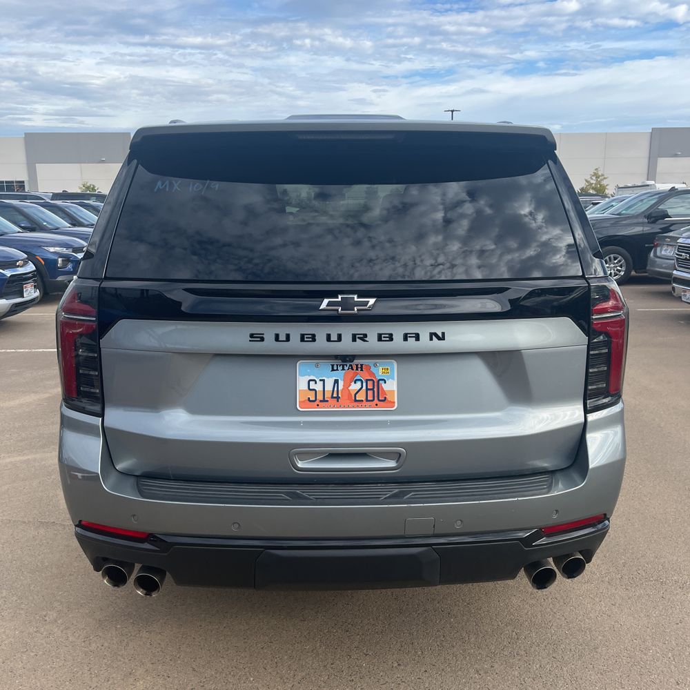 2025 Chevrolet Suburban Z71