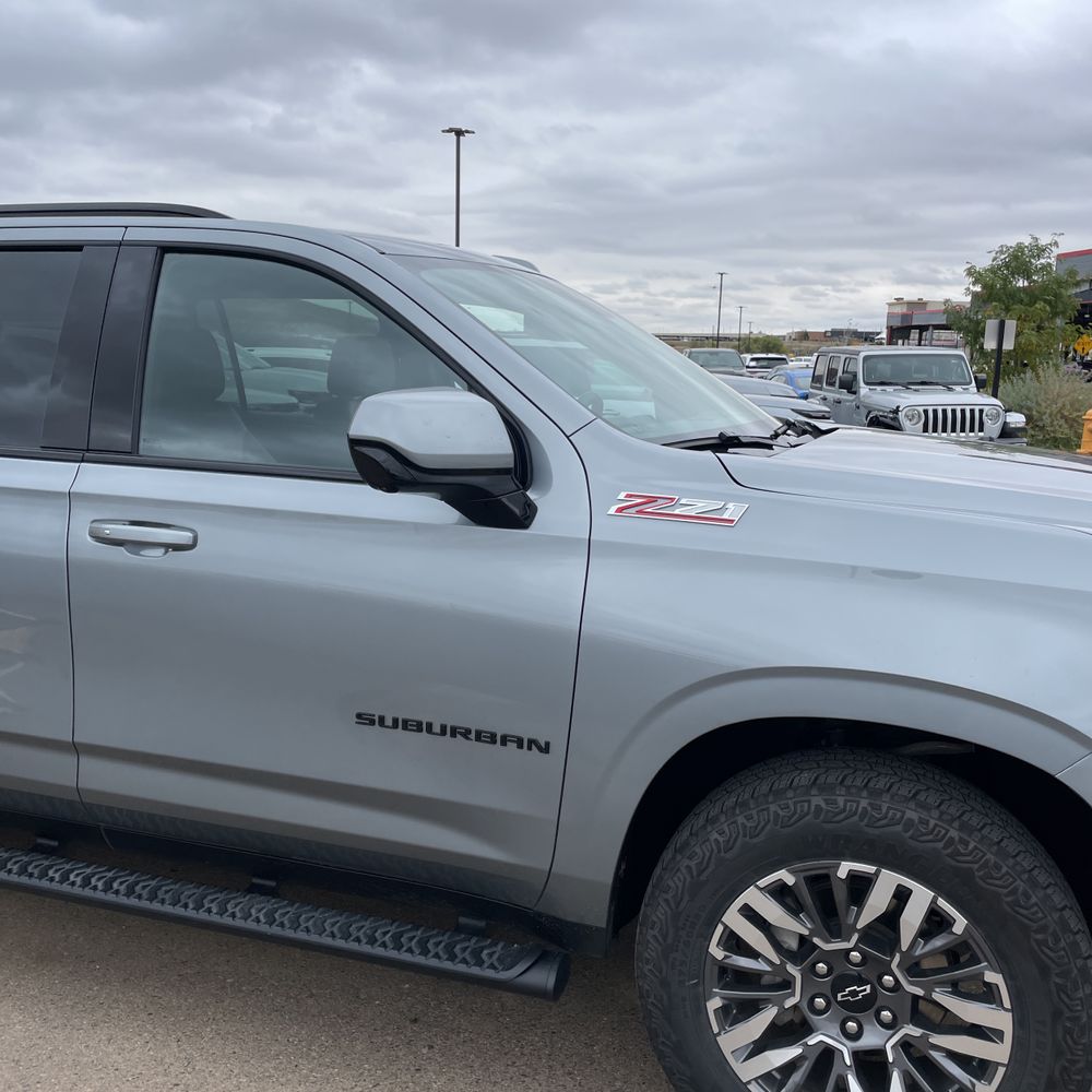 2025 Chevrolet Suburban Z71