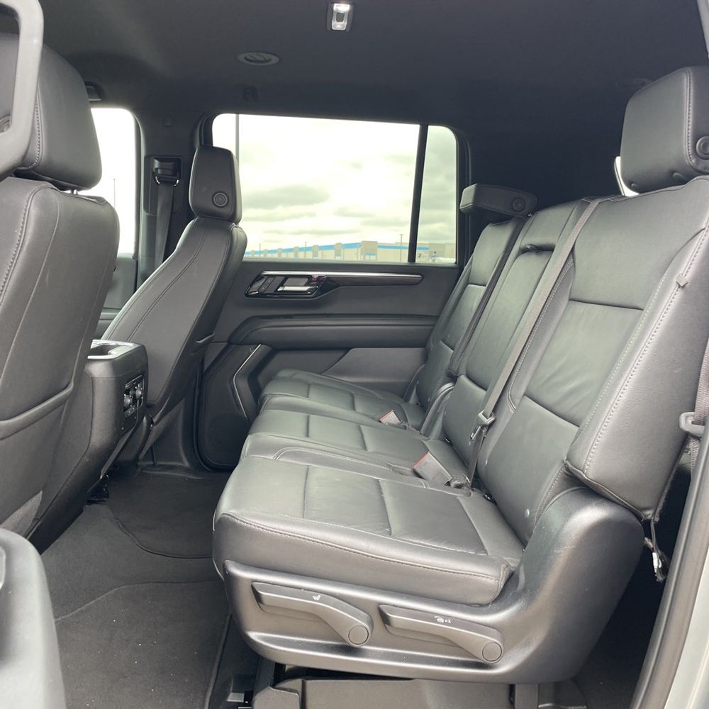 2025 Chevrolet Suburban Z71