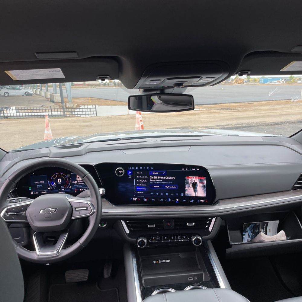 2025 Chevrolet Suburban Z71