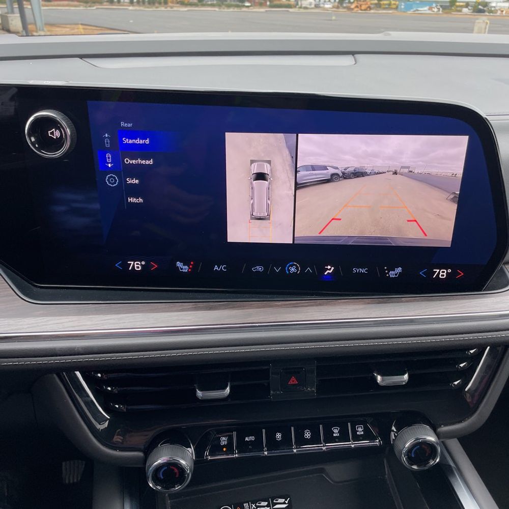 2025 Chevrolet Suburban Z71