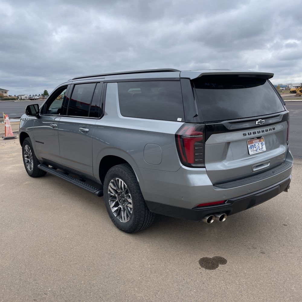 2025 Chevrolet Suburban Z71