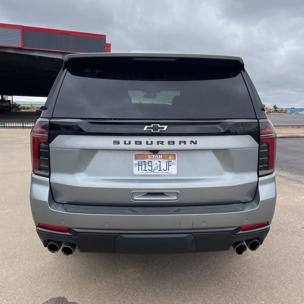 2025 Chevrolet Suburban Z71