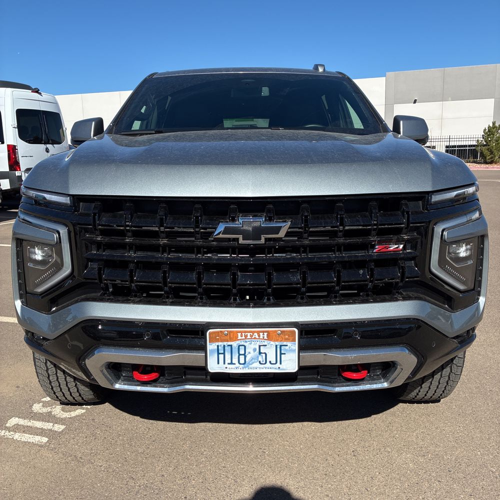 2025 Chevrolet Suburban Z71
