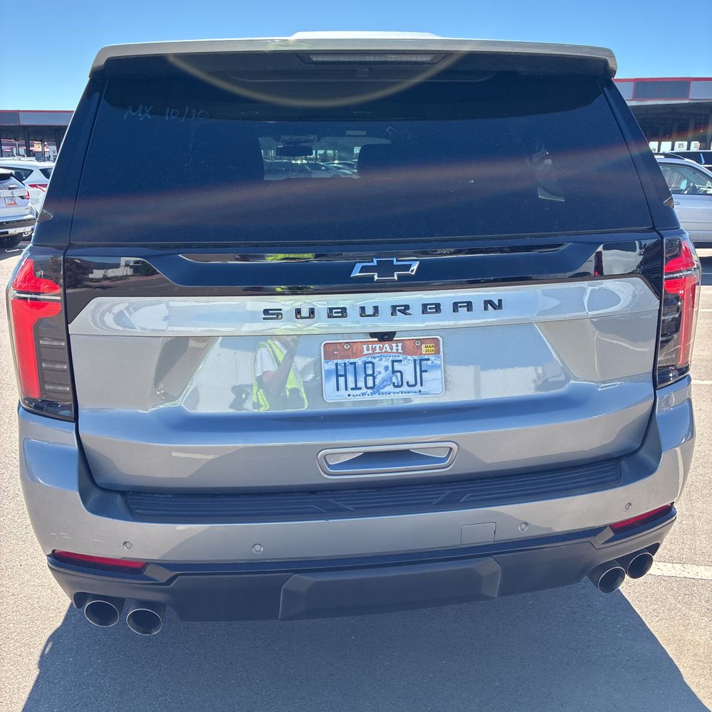 2025 Chevrolet Suburban Z71