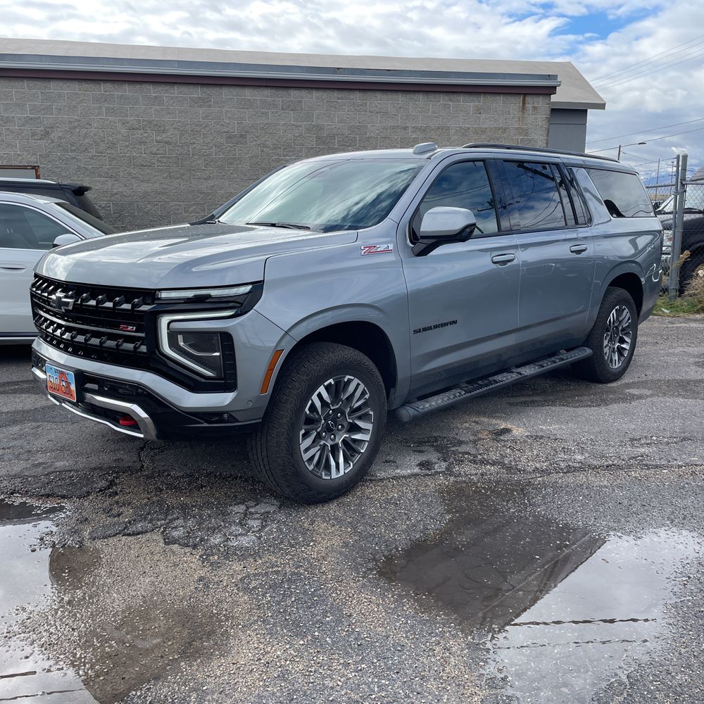 2025 Chevrolet Suburban Z71