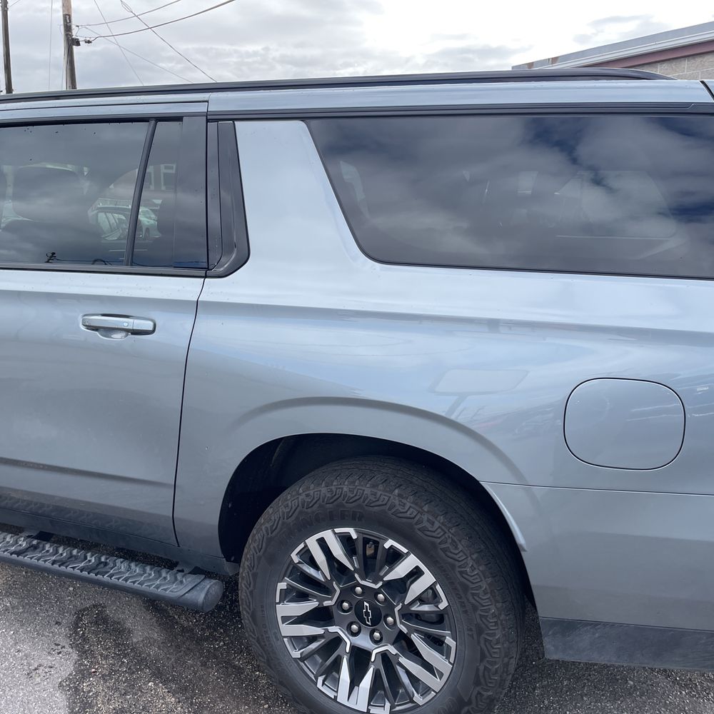 2025 Chevrolet Suburban Z71