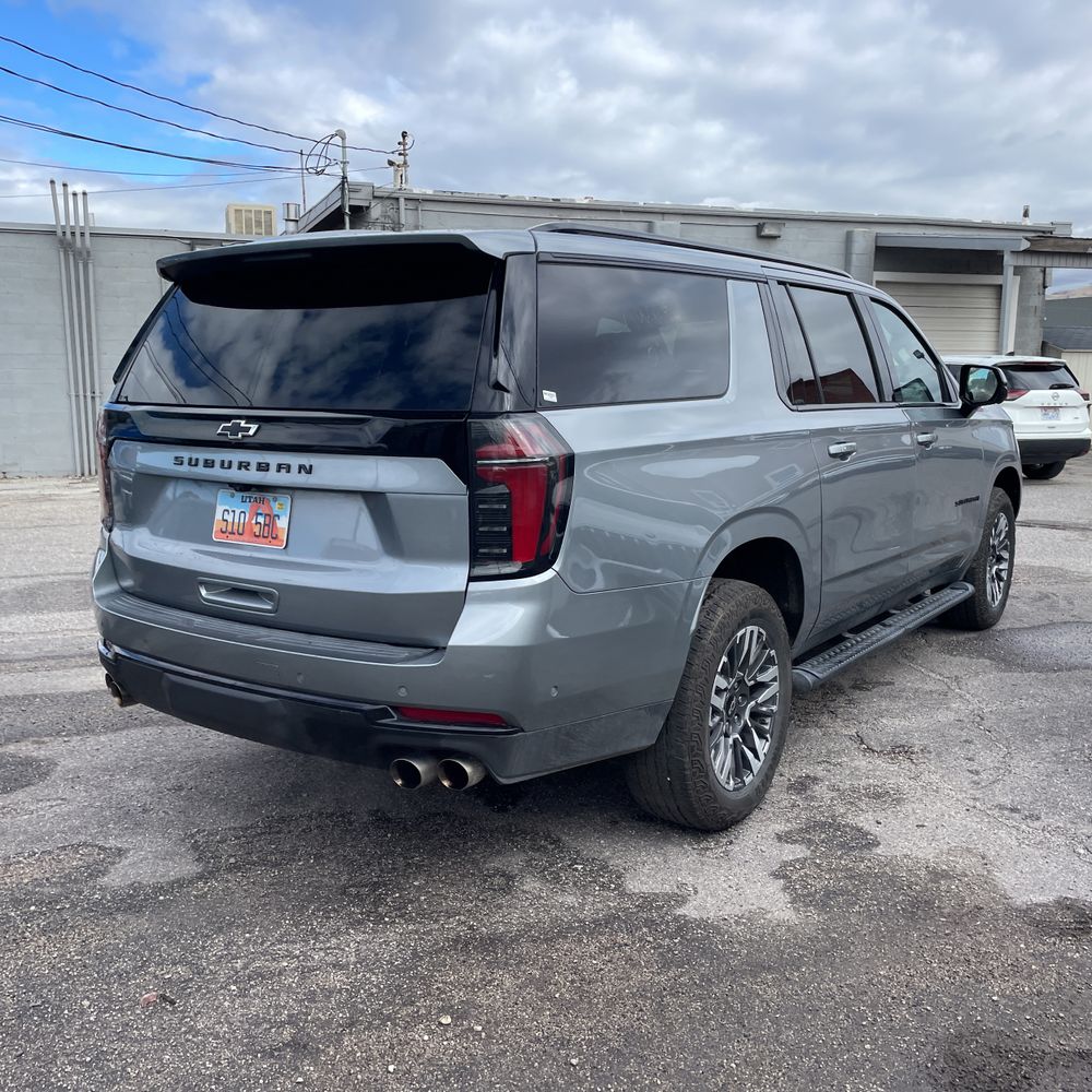 2025 Chevrolet Suburban Z71