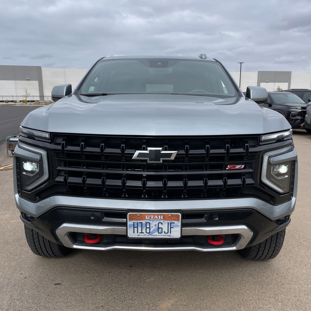2025 Chevrolet Suburban Z71