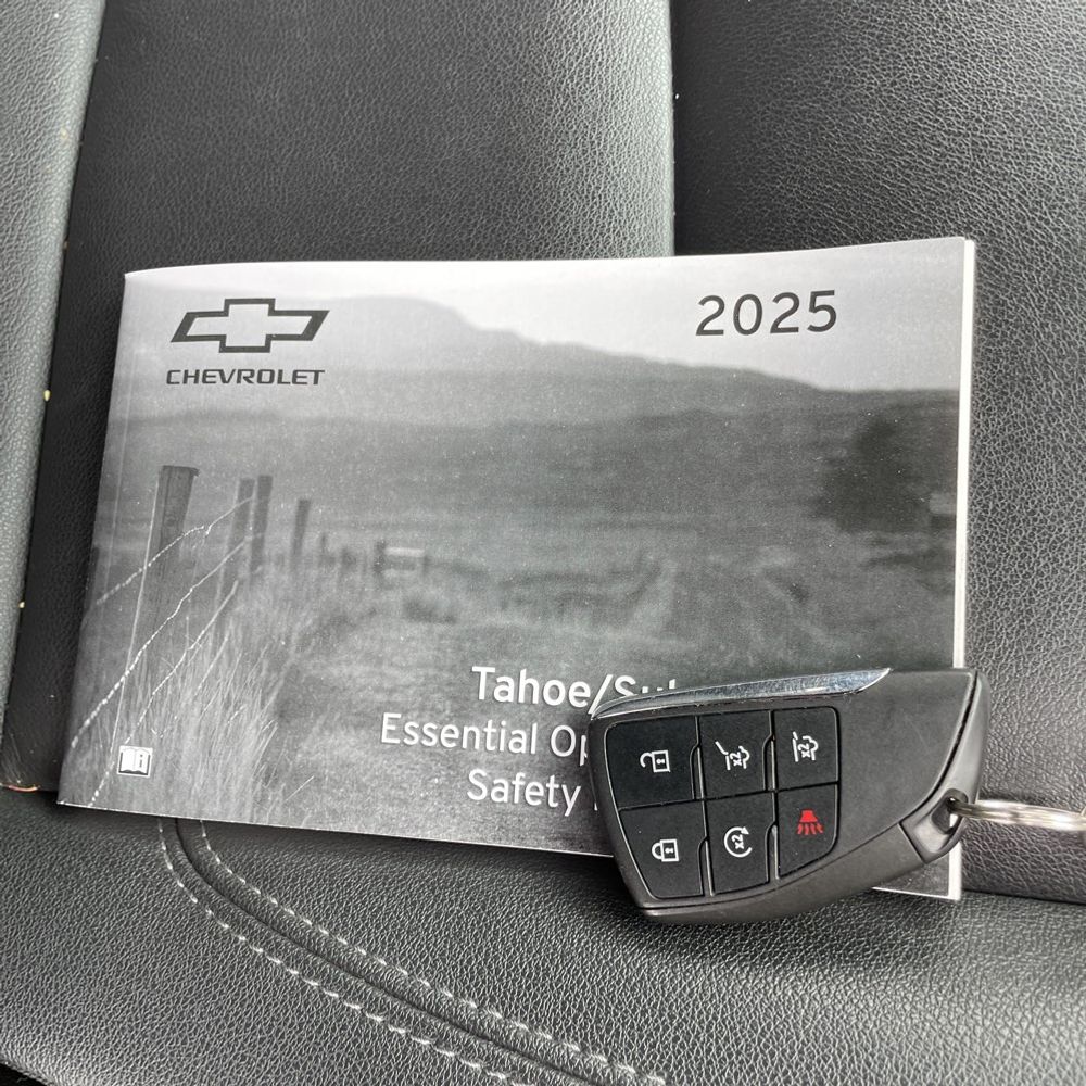2025 Chevrolet Suburban Z71