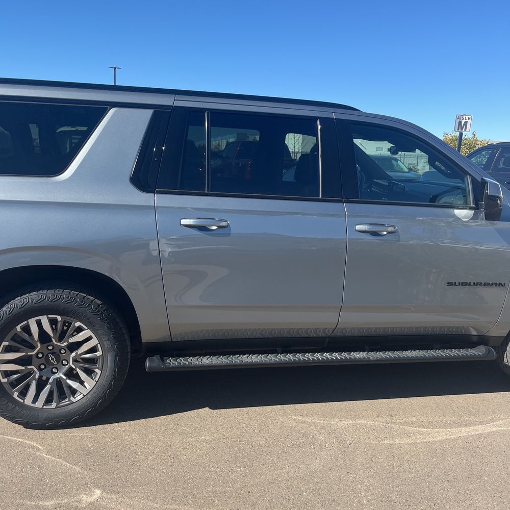 2025 Chevrolet Suburban Z71