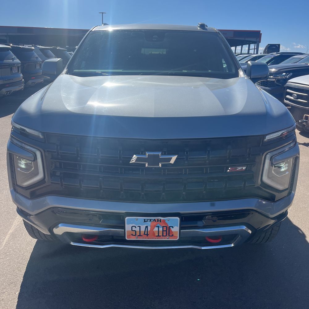 2025 Chevrolet Suburban Z71