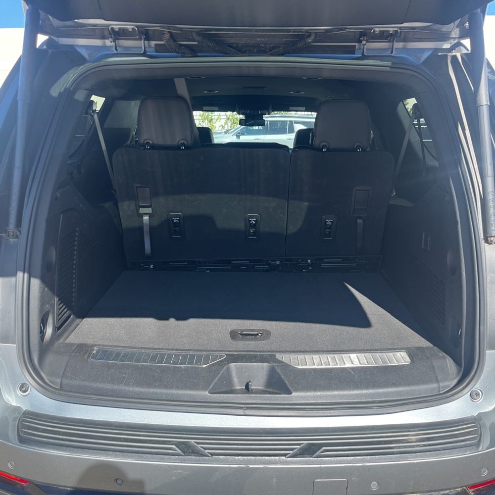 2025 Chevrolet Suburban Z71