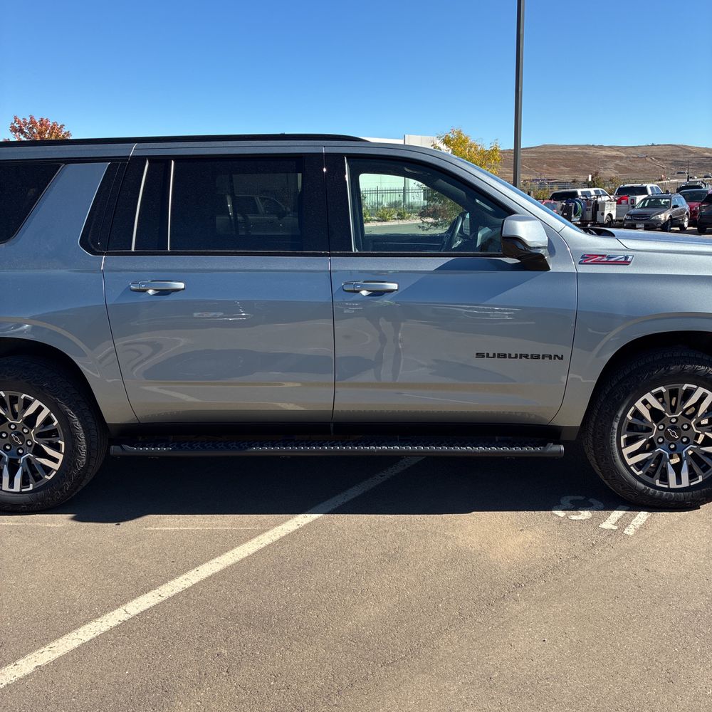 2025 Chevrolet Suburban Z71