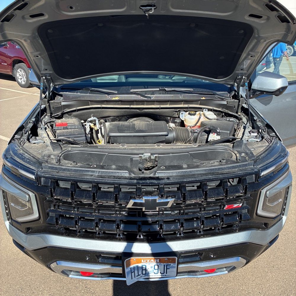 2025 Chevrolet Suburban Z71
