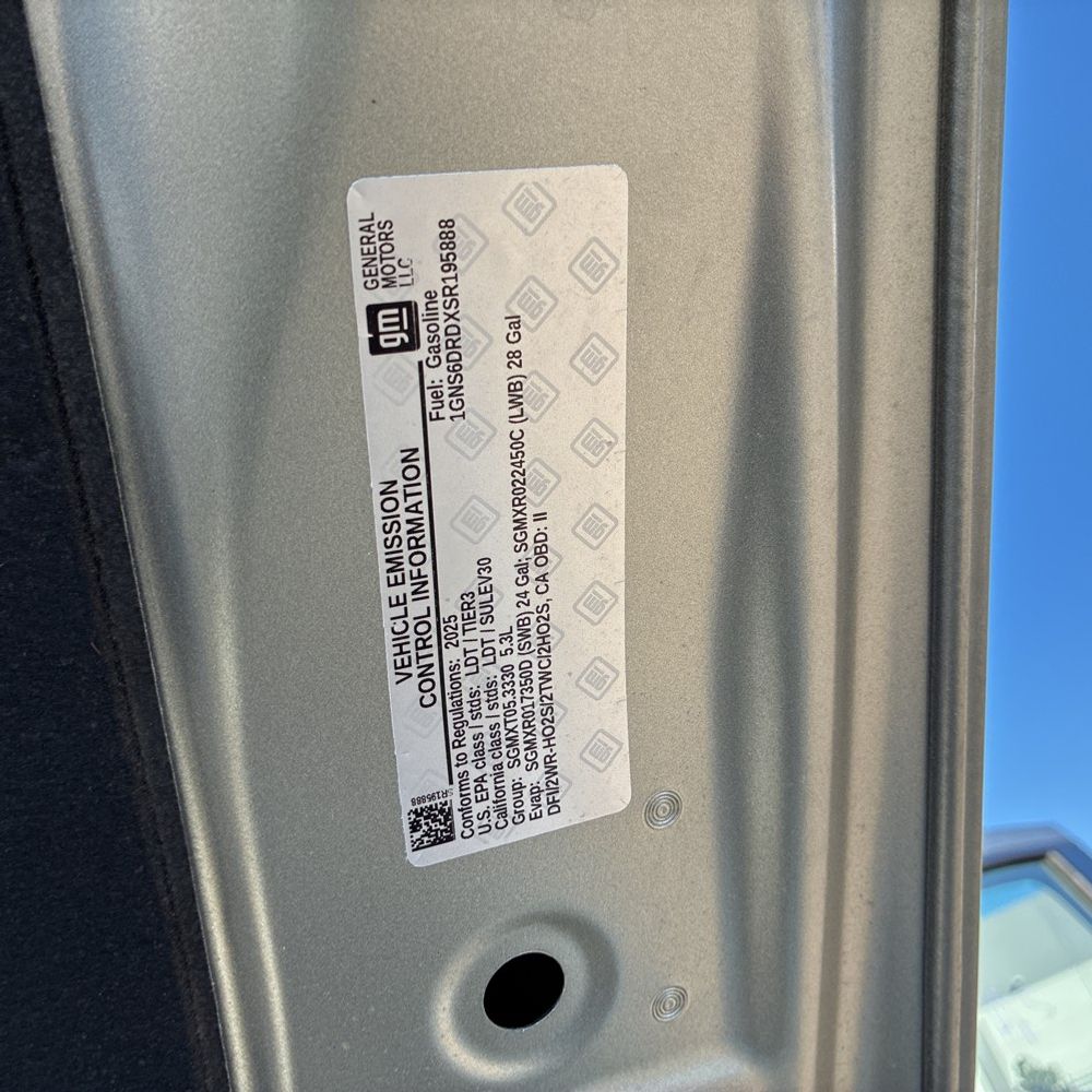 2025 Chevrolet Suburban Z71