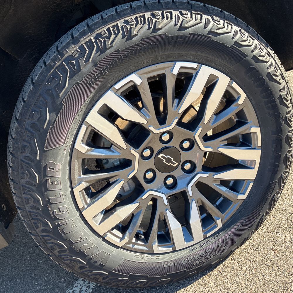 2025 Chevrolet Tahoe Z71