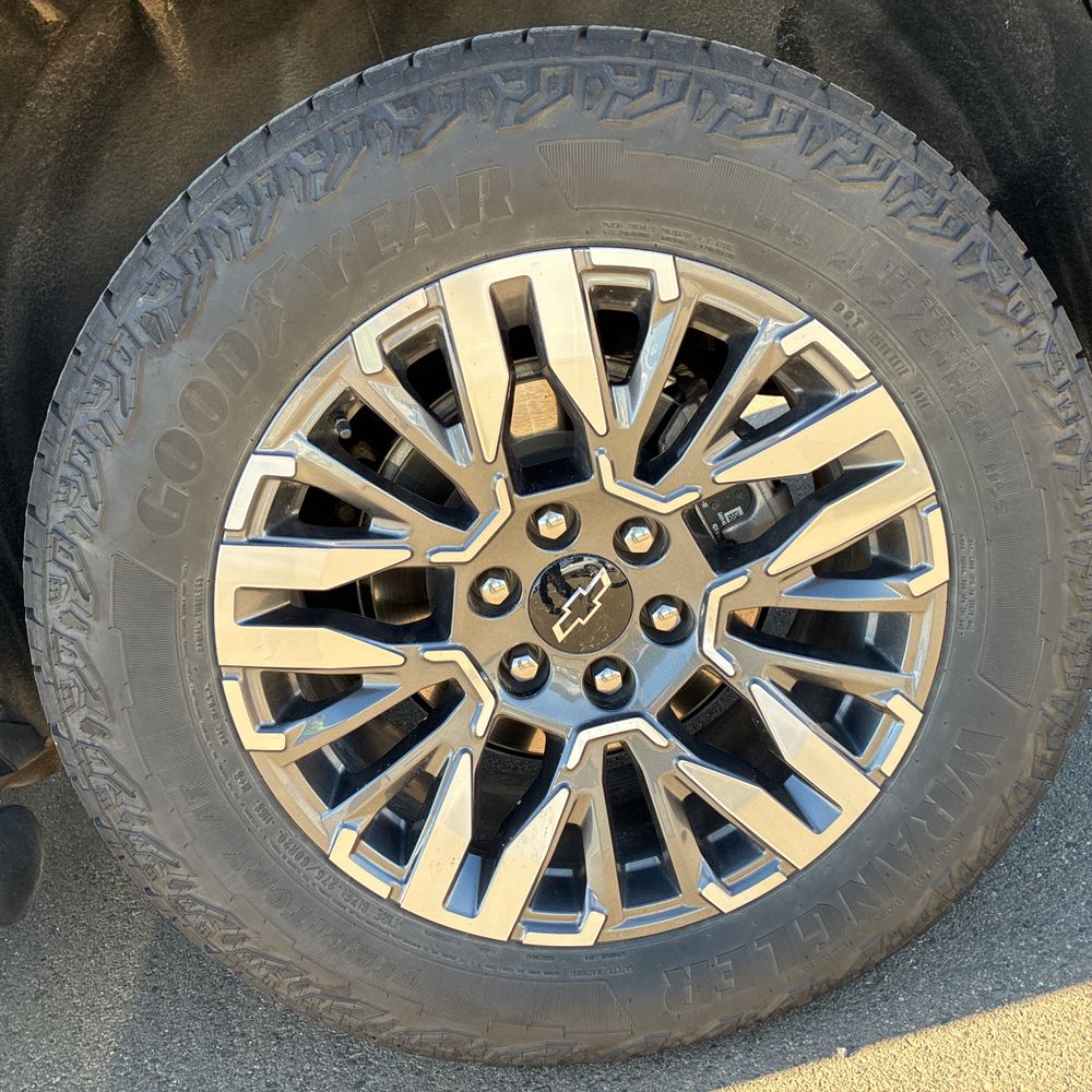 2025 Chevrolet Tahoe Z71