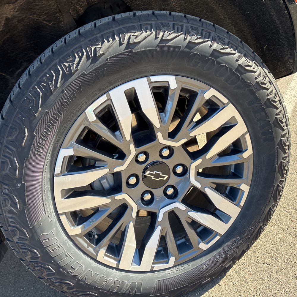 2025 Chevrolet Tahoe Z71