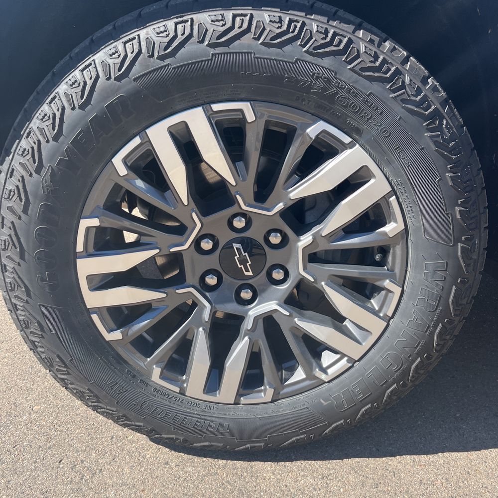 2025 Chevrolet Tahoe Z71